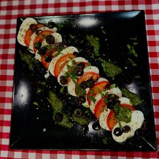 Ensalada Caprese Di Búfala