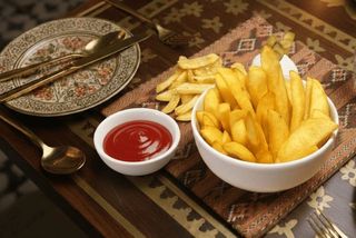 Frytki do dipów 150g + sos