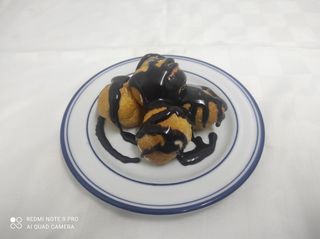 Profiteroles