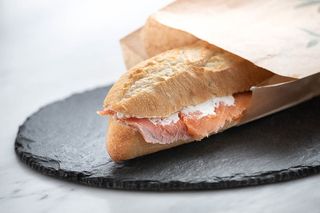 Bocadillo Entero Salmón