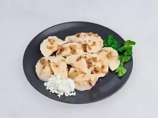 Pierogi z mięsem (8szt)