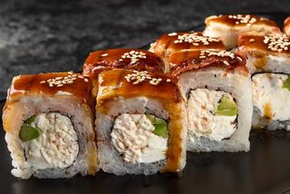 Ролл "Дракон"