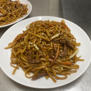 Tallarines Con Ternera