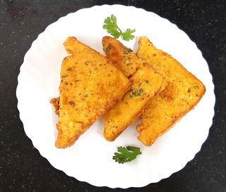 Bread pakora