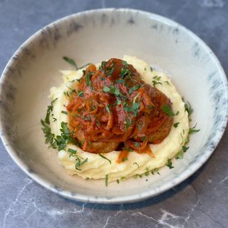 Тефтелі курячі з пюре 