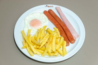 Salsicha, Ovo e Batata Frita