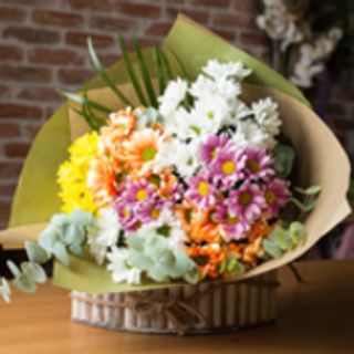 Margarete pet komada i dekoracija 