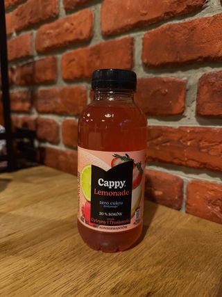 Cappy Lemonade smak cytryny i truskawki 0,4