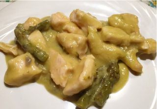 A30. Pollo con asparagi alla piastra