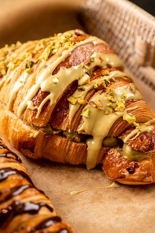 Круасан Фісташковий