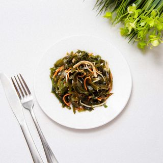 Морська капуста з селерою (150г)