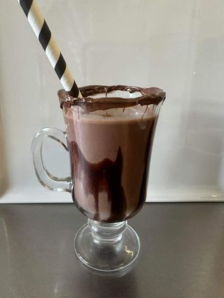 Shake czekoladowo-bananowy