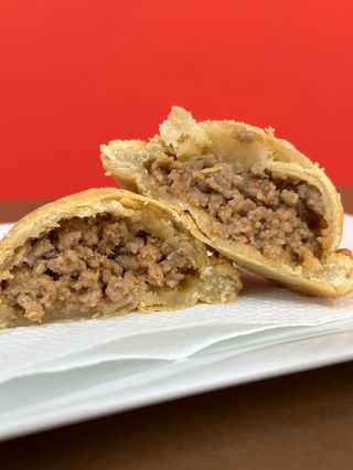 Pastelito De Carne Molida