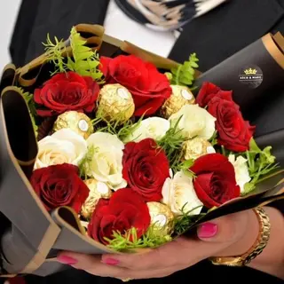 Bouquet De Fleurs Avec Chocolat