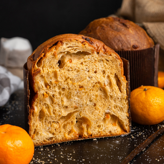 Panettone de mandarina con chocolate blanco 560 grs.