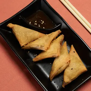 Samosa de pollo Curry(4 uds.)