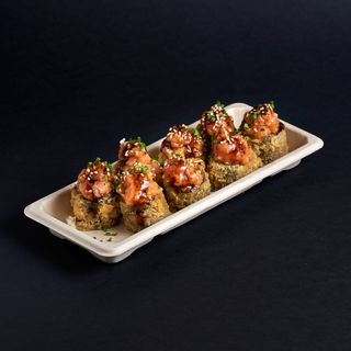 Hot Roll de Salmón (8 piezas)