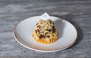  ტარტი ნუშით