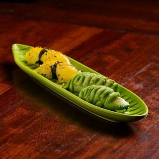 Nigiri De Aguacate (2 Uds.)