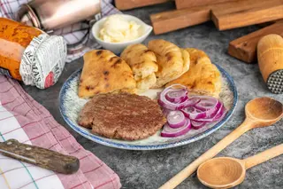 Pljeskavica u somunu