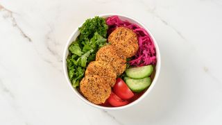 ფალაფელის სალათი