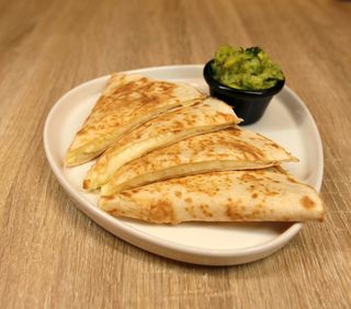 Quesadilla Tinga de Pollo