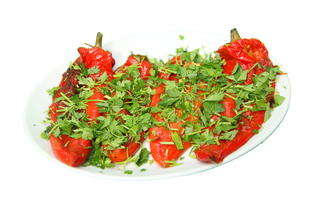 Печени червени чушки с марината