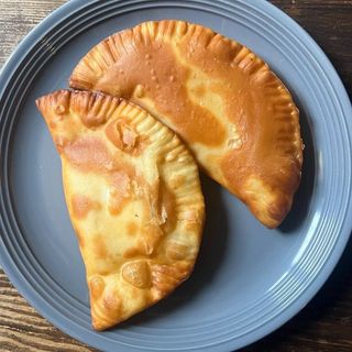 Чебурек з куркою