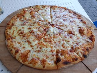 Cheese Pizza Ø 28cm