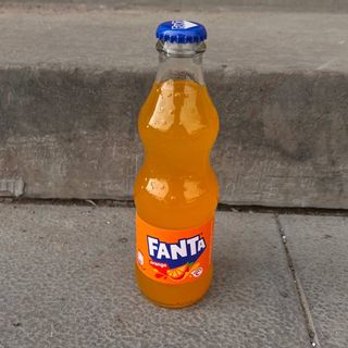 Напій Fanta (с/б) (300мл)