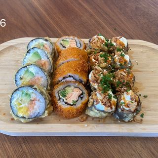 m36. Maki Frito Misto