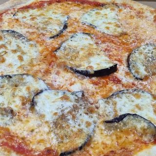 Pizza Parmigiana Ø32cm