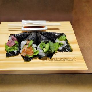 #1118 TEMAKI MISTO (4 PEÇAS)