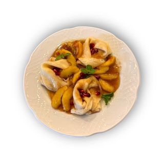 Млинці з карамелізованими яблуками та горіхами