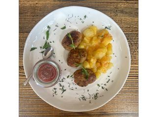 Січеники м'ясні з картоплею (320g)