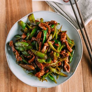 Stir-Fried Pork in Black Pepper Sauce