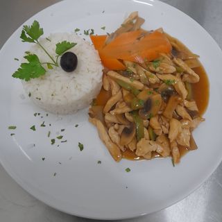 Strogonoff de Frango