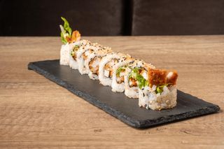 84. Uramaki California Pollo Spicy