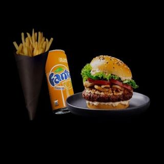 Hambúrguer De Casa (menu)