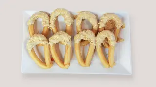 Kadaif u beloj čokoladi sa crunchy lešnikom Churros 8kom
