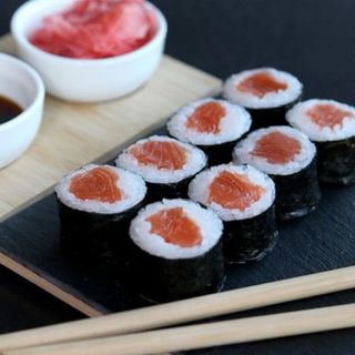 Hosomaki Łosoś