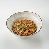 Рис  с говядиной в японском стиле