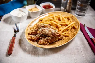 Parmezan and Herbs Crispy Strips Menu 220 / 180 / 75 g
