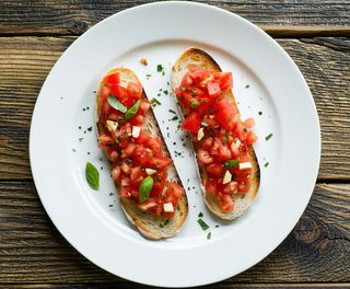 Bruschetta z pomidorami 2 szt.