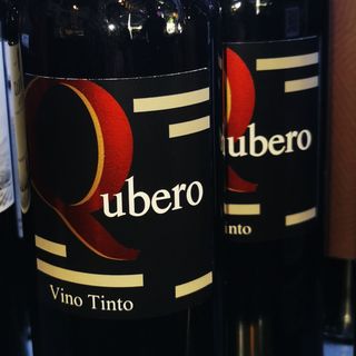 Vino Tinto Qubero