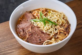 Рамен с говядиной (250 гр.)