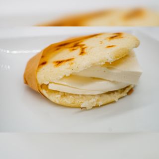 Arepa De Queso Blanco
