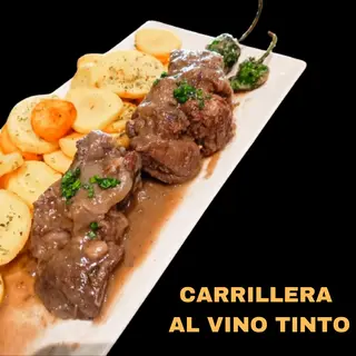 Carrilleras En Salsa Al Vino Tinto 