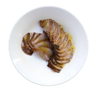 Pato con naranja y licor