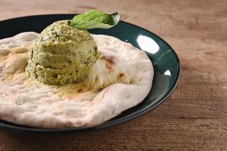 Hummus de Pesto